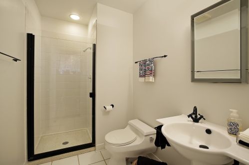 2645 Crestwood Ln, Bannockburn IL  60015-1904 exterior