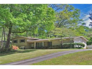 2662 Flair Knoll Dr, Atlanta GA  30345-1318 exterior