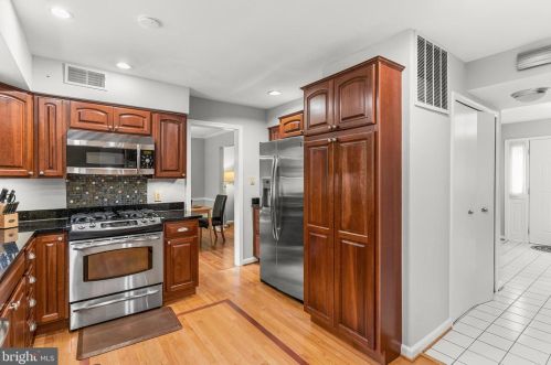 14104 Northwyn Dr, Silver Spring MD exterior