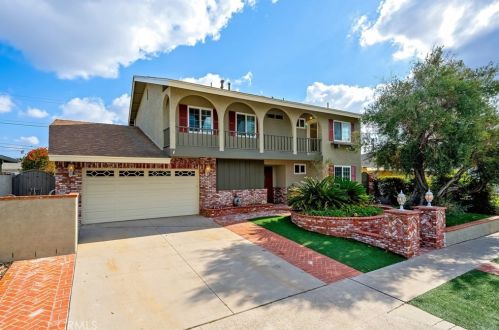 9694 Doreen Dr, Cypress, CA 90630-4012