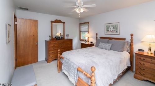 15 Mdw Ln, Hackettstown NJ  07840-4143 exterior