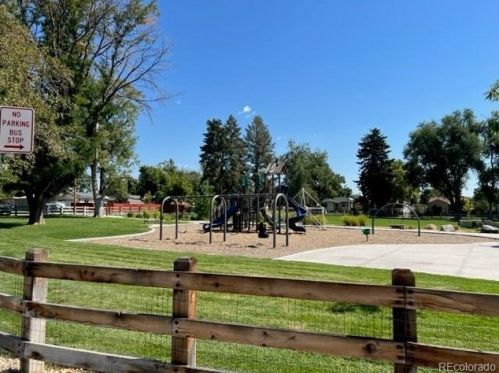 4527 Lincoln St, Englewood CO 80113-4638 exterior