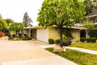810 Mountain View St, Altadena, CA 91001-4927