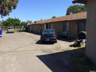 200 Clifford Ave, Turlock, CA 95380-4665