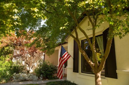 3208 St Ann Way, Modesto, CA 95355-8707