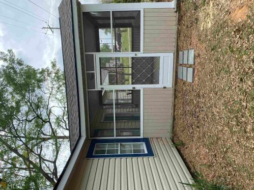 236 4th St, Colbert, GA 30628-3014