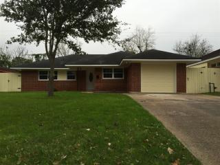 5117 Nina Lee Ln, Houston TX  77092-5240 exterior