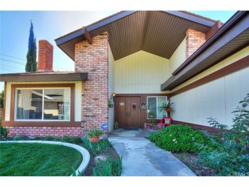 404 Merrimac St, Upland, CA 91784-2038