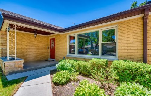 7814 Lotus Ave, Morton Grove, IL 60053-3625