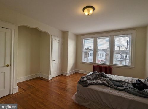 5608 10th St, Philadelphia PA 19148-4404 exterior