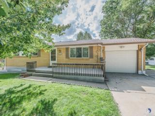 6765 Garrison St, Arvada, CO 80004-3060