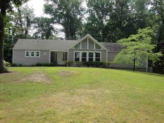 1953 Red Bird St, Morristown, TN 37814-1755