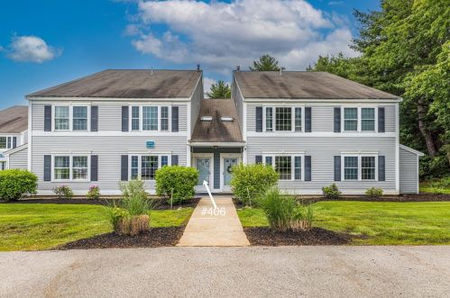 406 Springbrook Cir, Portsmouth, NH 03801-5628