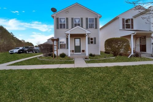 504 Timber Dr, Alden, IL 60033-7817