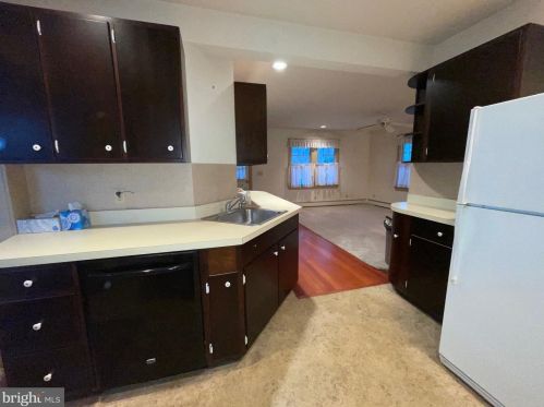 131 Marne Ave, Haddonfield NJ 08033-1443 exterior