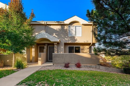 4586 Kentucky Cir, Denver, CO 80246-2050