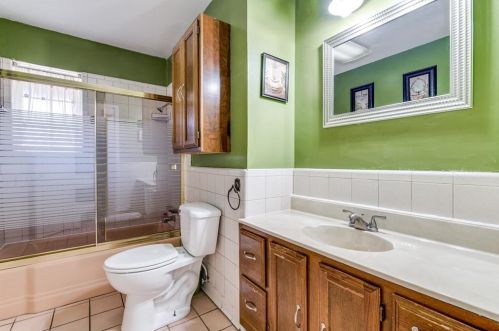 5716 Bonnie Wayne St, Fort Worth TX  76117-2026 exterior