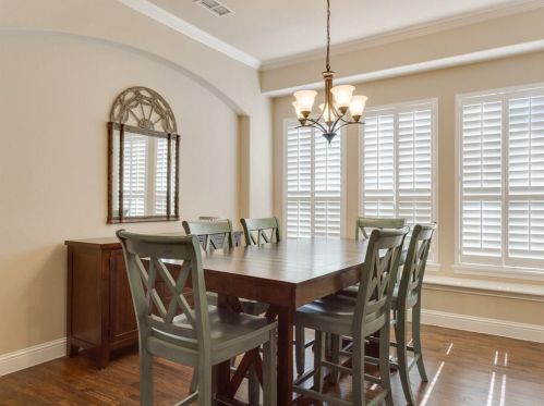 1521 Golf Club Dr, Argyle TX  76226-7406 exterior