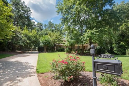 4845 Mountain Ct, Stone Mountain, GA 30087-3936