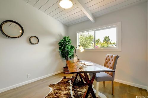 28562 Rochelle Ave, Hayward CA  94544-5454 exterior