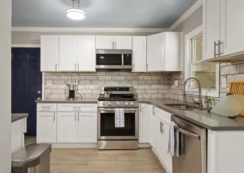 2240 Brannen Rd, Atlanta GA  30316-4120 exterior