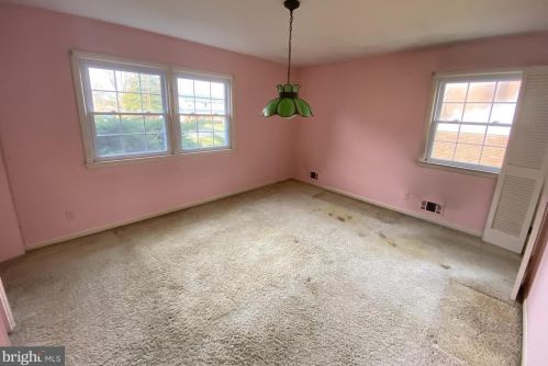 1906 Longmead Rd, Silver Spring MD 20906-1929 exterior