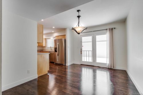 6909 Briarwood Dr, Englewood CO 80112-1160 exterior