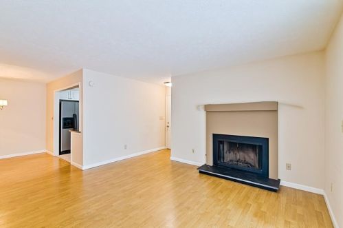 1102 Augusta Dr, Marietta GA  30067-4448 exterior
