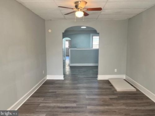 4849 9th St, Philadelphia PA  19141-3923 exterior