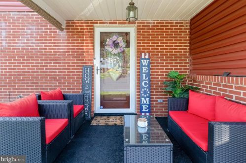 1252 Barley Corn Sq, Harrisburg, PA 17112-3401