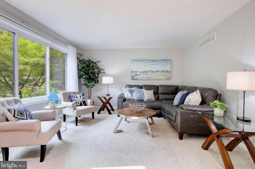 285 Michener Ct, Severna Park MD 21146-2051 exterior