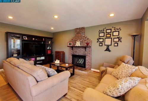 6432 Market Ave, Newark, CA 94560-4038