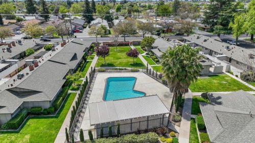 215 Floyd Ave, Modesto CA  95350-2343 exterior