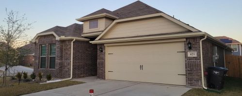 421 Lowery Oaks Trl, Fort Worth TX  76120-1723 exterior
