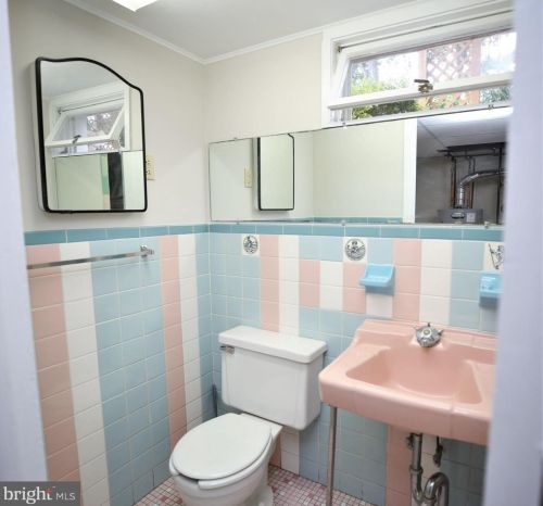 24 Hillside Rd, Princeton NJ  08540-3436 exterior