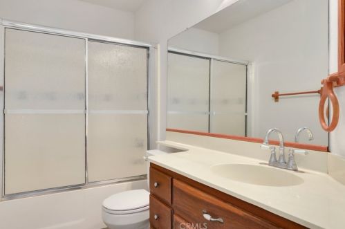 6670 Avenida Michaelinda, Riverside CA  92509-7227 exterior