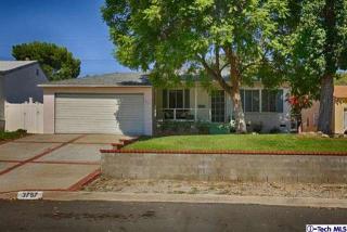 3757 Pontiac St, Glendale, CA 91214-1735