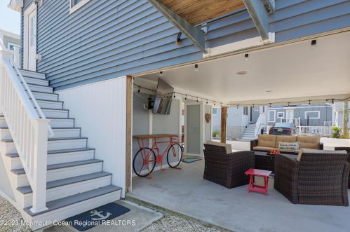 118 Tide Way, Lavallette, NJ 08735-1747