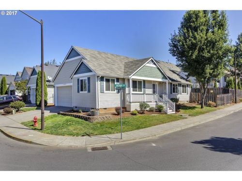 19224 Barrington Ave, Sandy OR  97055-5351 exterior