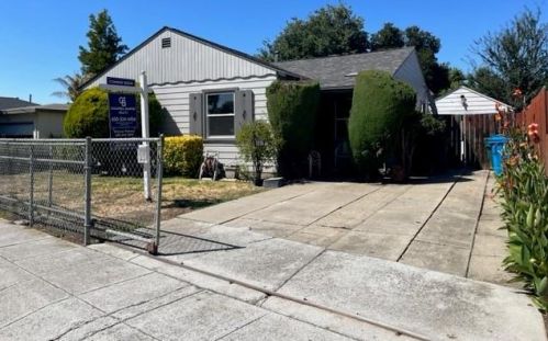 1115 Newbridge St, Palo Alto, CA 94303-1034