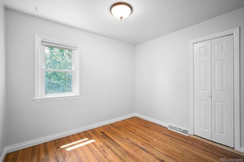 1025 King St, Denver CO 80219-5353 exterior