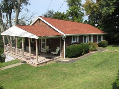 441 Big Grave Creek Rd, Moundsville, WV 26041-5022
