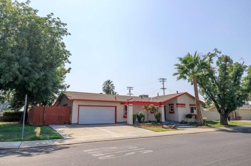 1102 Monte Cristo Ave, Modesto, CA 95350-2904