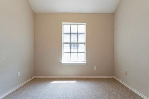 1621 Morrison Dr, Fort Worth TX  76112-3766 exterior