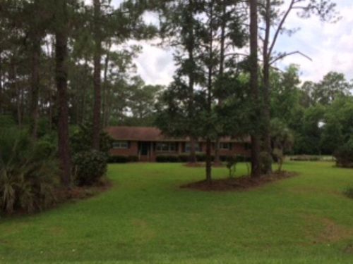 1412 Westover Rd, Tifton, GA 31793-7957
