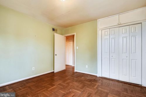 8407 Tahona Dr, Silver Spring MD 20903-3210 exterior