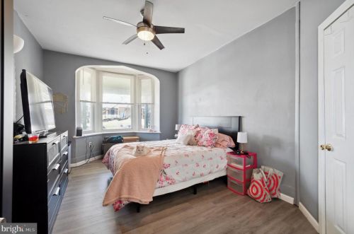 630 Chelten Ave, Philadelphia PA 19126-3824 exterior