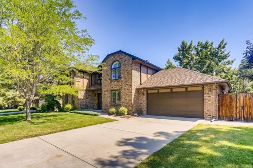 9015 Colorado Cir, Denver CO  80231-2923 exterior