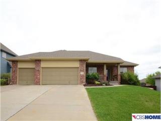 1004 Lake Vista Dr, Omaha, NE 68046-8229