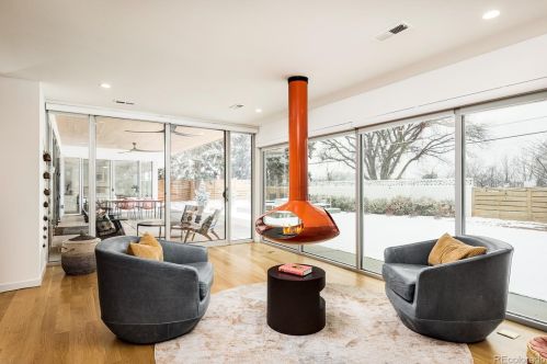 225 Clermont St, Denver CO  80246-1038 exterior